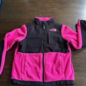 Girls. North Face. Size 7/8.